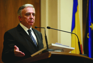 ISĂRESCU: În 2009, sectorul public ar putea acoperi golul de finanţare al celui privat ISĂRESCU: În 2009, sectorul public ar putea acoperi golul de finanţare al celui privat